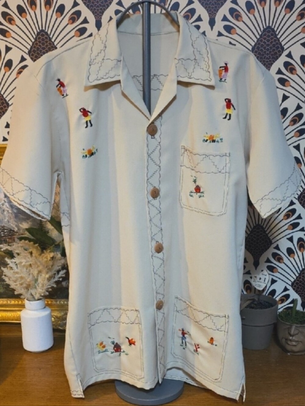 Cream Embroidered Short-Sleeve Button-Down Camp Shirt